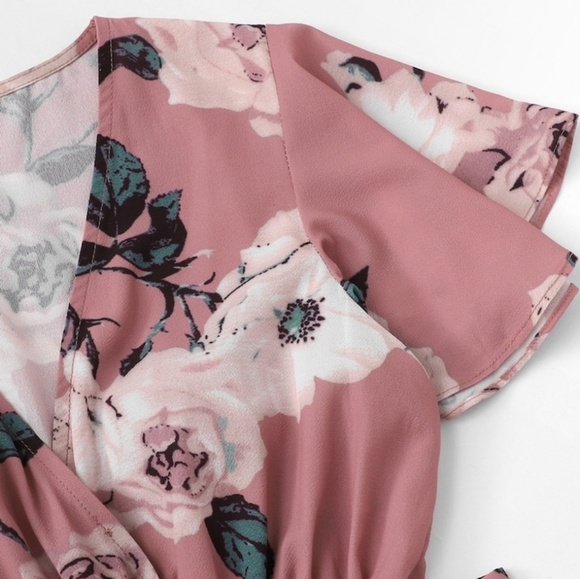 LAST ONE! Pink Floral Romper - Picture 6 of 8